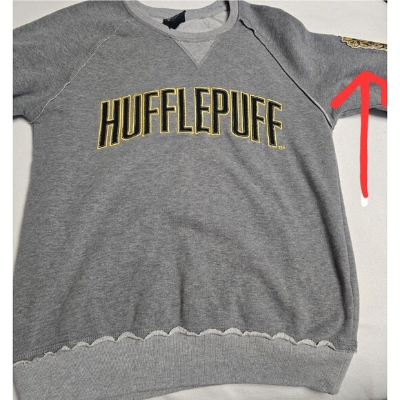 Universal Studios Wizarding World of Harry Potter Sweatshirt Small Hufflepuff - Picture 3 of 14